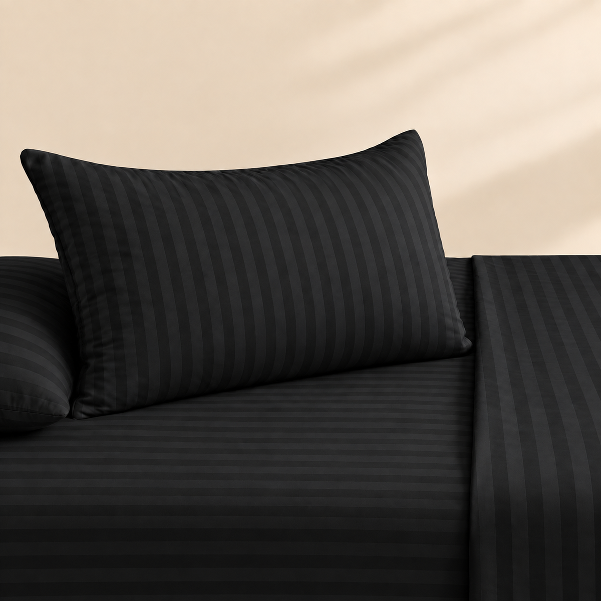 Black Tea Stripe 3-piece bedsheet set