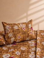 Soft Floral 3 Pc Bed Sheet Set by MeruHome – gallery view 3
