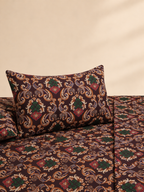 Retro Design 3 Pc Bed Sheet Set by MeruHome – gallery view 3