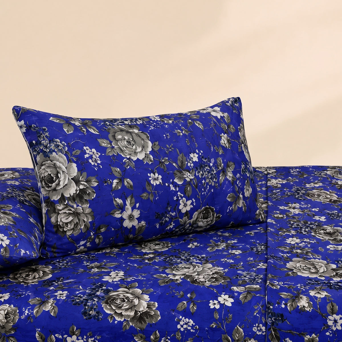 Blue Vintage 3 Pc Bed Sheet Set by MeruHome – gallery view 3
