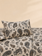Midnight Design 3 Pc Bed Sheet Set by MeruHome – gallery view 2