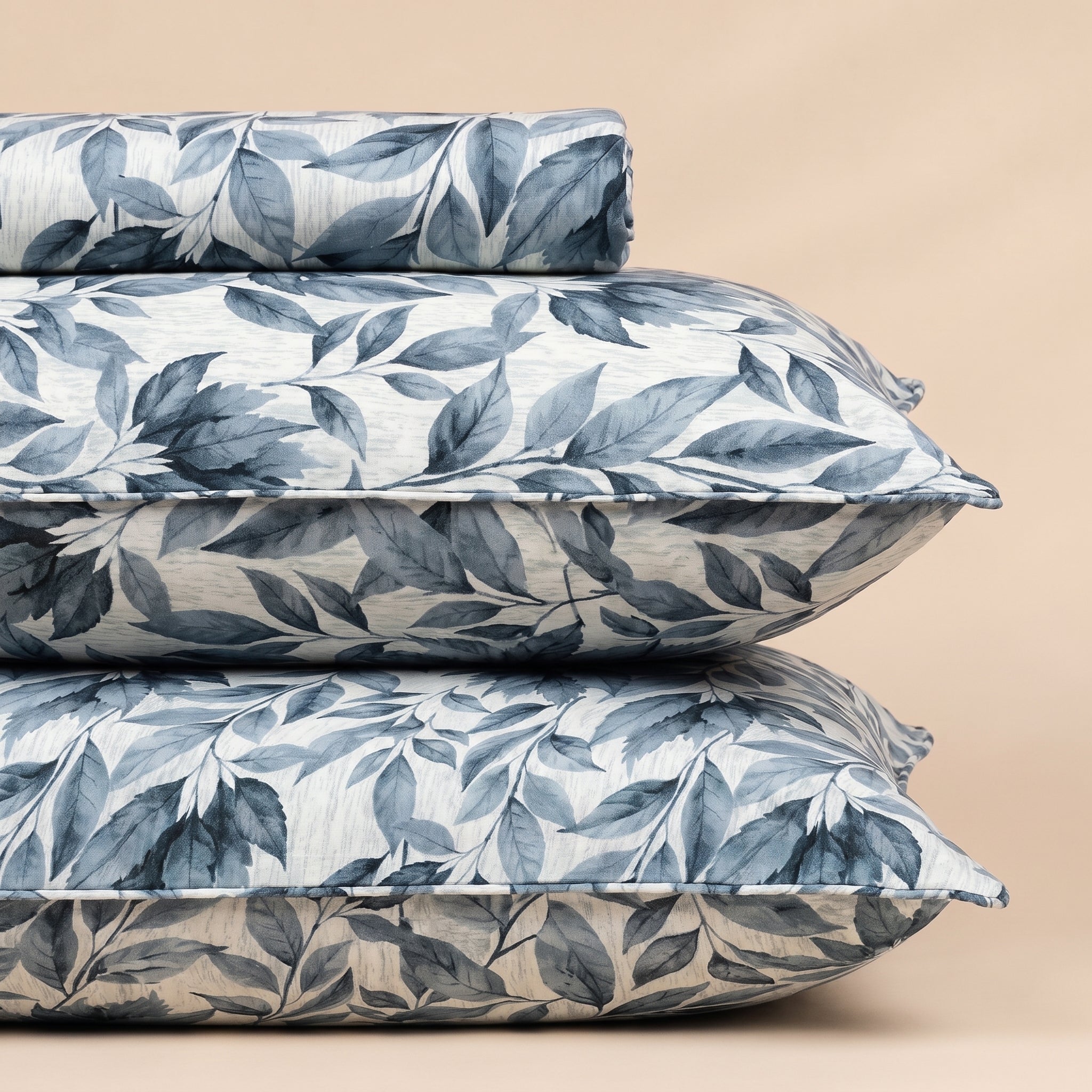 Leafy Charm 3 Pc Bed Sheet Set by MeruHome – gallery view 2